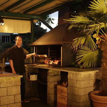 Hotel Bramen โคลเธ่น ภายนอก รูปภาพ